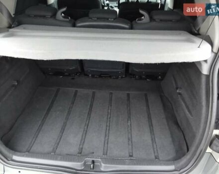 Бежевый Рено Сценик, объемом двигателя 1.6 л и пробегом 183 тыс. км за 4450 $, фото 4 на Automoto.ua