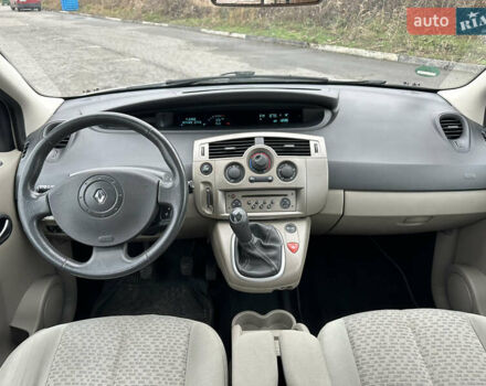 Бежевий Рено Сценік, об'ємом двигуна 1.6 л та пробігом 200 тис. км за 5800 $, фото 12 на Automoto.ua
