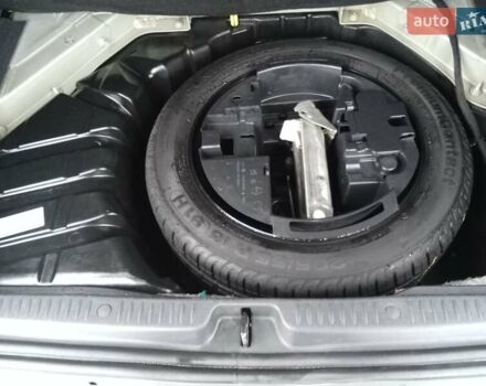 Бежевый Рено Сценик, объемом двигателя 1.6 л и пробегом 183 тыс. км за 4450 $, фото 5 на Automoto.ua