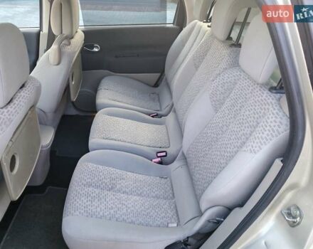 Рено Сценик 2006 в Александрие на Automoto.ua Бежевый Рено Сценик, объемом двигателя 1.6 л и пробегом 252 тыс. км за 5400 $, фото 25 на Automoto.ua