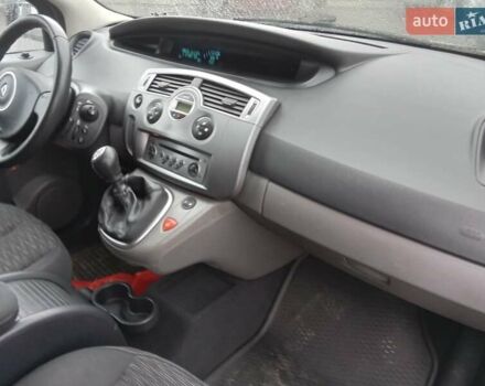 Бежевый Рено Сценик, объемом двигателя 1.6 л и пробегом 183 тыс. км за 4450 $, фото 9 на Automoto.ua