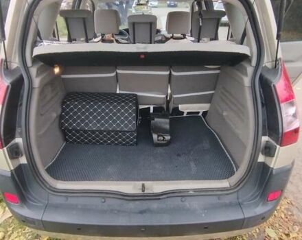 Бежевый Рено Сценик, объемом двигателя 1.6 л и пробегом 247 тыс. км за 4400 $, фото 13 на Automoto.ua