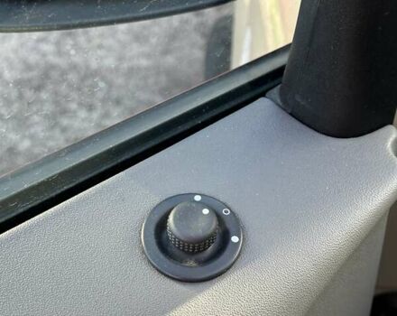 Бежевий Рено Сценік, об'ємом двигуна 1.6 л та пробігом 141 тис. км за 6000 $, фото 21 на Automoto.ua