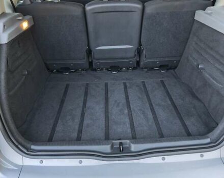 Рено Сценик 2006 в Краматорске на Automoto.ua Бежевый Рено Сценик, объемом двигателя 1.6 л и пробегом 197 тыс. км за 6500 $, фото 12 на Automoto.ua