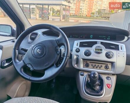 Рено Сценик 2006 в Александрие на Automoto.ua Бежевый Рено Сценик, объемом двигателя 1.6 л и пробегом 252 тыс. км за 5400 $, фото 21 на Automoto.ua