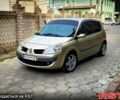 Бежевый Рено Сценик, объемом двигателя 15 л и пробегом 300 тыс. км за 5200 $, фото 4 на Automoto.ua
