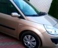 Бежевый Рено Сценик, объемом двигателя 1.5 л и пробегом 250 тыс. км за 5600 $, фото 2 на Automoto.ua