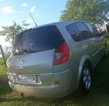 Бежевый Рено Сценик, объемом двигателя 1.6 л и пробегом 184 тыс. км за 5150 $, фото 7 на Automoto.ua