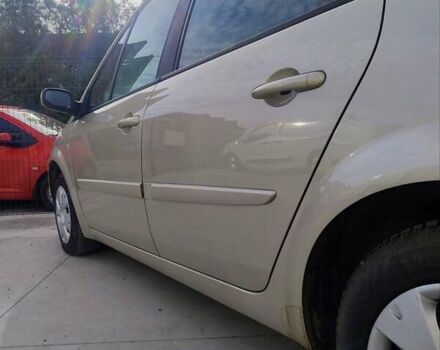 Бежевий Рено Сценік, об'ємом двигуна 1.6 л та пробігом 124 тис. км за 4999 $, фото 11 на Automoto.ua