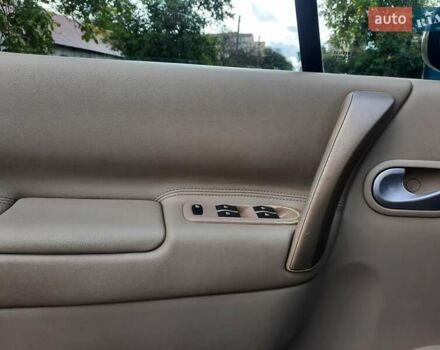 Бежевий Рено Сценік, об'ємом двигуна 1.5 л та пробігом 250 тис. км за 5555 $, фото 23 на Automoto.ua