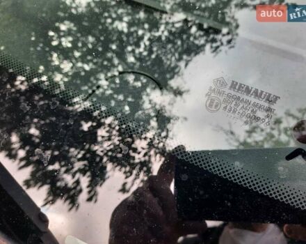 Бежевий Рено Сценік, об'ємом двигуна 1.5 л та пробігом 250 тис. км за 5555 $, фото 50 на Automoto.ua