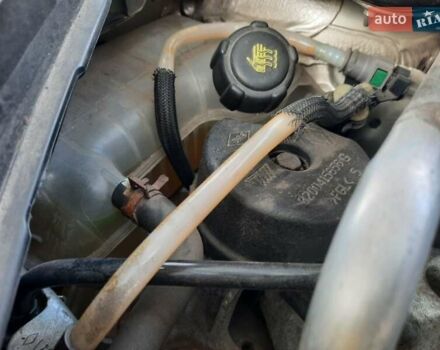 Бежевий Рено Сценік, об'ємом двигуна 1.5 л та пробігом 250 тис. км за 5555 $, фото 45 на Automoto.ua