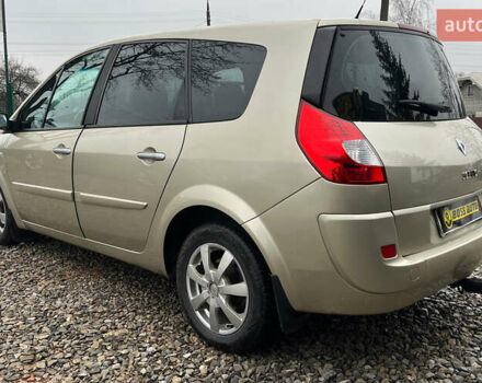 Бежевый Рено Сценик, объемом двигателя 1.87 л и пробегом 250 тыс. км за 5500 $, фото 4 на Automoto.ua