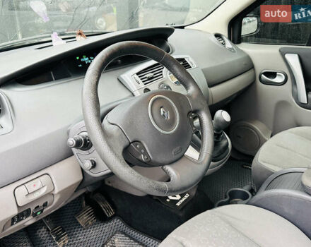 Бежевый Рено Сценик, объемом двигателя 1.6 л и пробегом 192 тыс. км за 6400 $, фото 11 на Automoto.ua