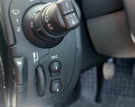 Бежевый Рено Сценик, объемом двигателя 1.6 л и пробегом 201 тыс. км за 6000 $, фото 16 на Automoto.ua