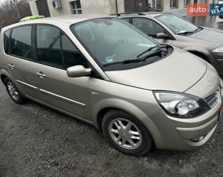 Бежевый Рено Сценик, объемом двигателя 1.6 л и пробегом 144 тыс. км за 5750 $, фото 3 на Automoto.ua