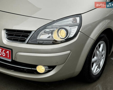 Бежевый Рено Сценик, объемом двигателя 1.6 л и пробегом 144 тыс. км за 5750 $, фото 11 на Automoto.ua