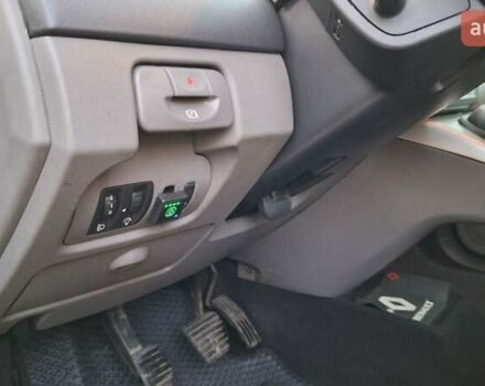 Рено Сценик 2008 в Харькове на Automoto.ua Бежевый Рено Сценик, объемом двигателя 1.6 л и пробегом 192 тыс. км за 6400 $, фото 8 на Automoto.ua