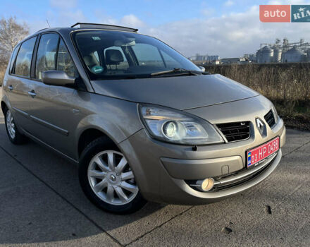Бежевый Рено Сценик, объемом двигателя 1.6 л и пробегом 182 тыс. км за 6400 $, фото 1 на Automoto.ua
