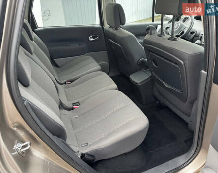 Бежевий Рено Сценік, об'ємом двигуна 1.6 л та пробігом 197 тис. км за 5699 $, фото 14 на Automoto.ua