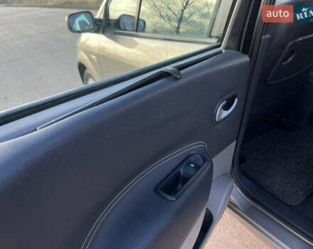 Бежевый Рено Сценик, объемом двигателя 1.6 л и пробегом 182 тыс. км за 6400 $, фото 29 на Automoto.ua