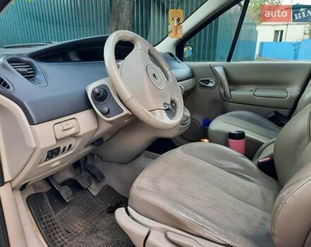 Бежевий Рено Сценік, об'ємом двигуна 1.5 л та пробігом 250 тис. км за 5555 $, фото 22 на Automoto.ua
