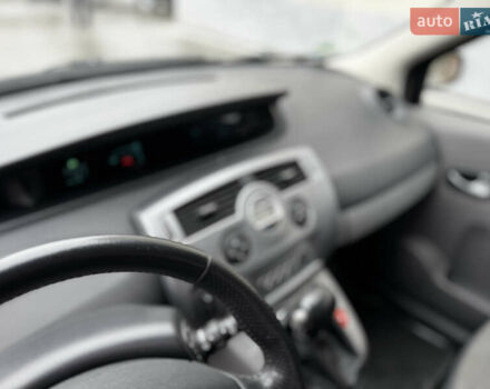 Бежевый Рено Сценик, объемом двигателя 1.6 л и пробегом 144 тыс. км за 5750 $, фото 18 на Automoto.ua