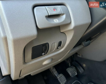 Бежевый Рено Сценик, объемом двигателя 1.6 л и пробегом 182 тыс. км за 6400 $, фото 23 на Automoto.ua