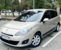 Бежевый Рено Сценик, объемом двигателя 1.4 л и пробегом 219 тыс. км за 7000 $, фото 1 на Automoto.ua