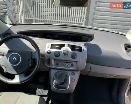 Бежевый Рено Сценик, объемом двигателя 1.6 л и пробегом 279 тыс. км за 5800 $, фото 8 на Automoto.ua