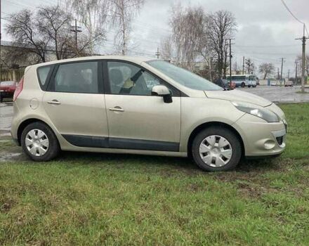 Бежевый Рено Сценик, объемом двигателя 1.6 л и пробегом 250 тыс. км за 5999 $, фото 16 на Automoto.ua