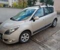 Рено Сценик 2009 в Ивано-Франковске на Automoto.ua Бежевый Рено Сценик, объемом двигателя 1.5 л и пробегом 213 тыс. км за 5300 $, фото 1 на Automoto.ua
