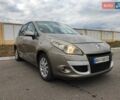 Бежевый Рено Сценик, объемом двигателя 1.89 л и пробегом 250 тыс. км за 6600 $, фото 3 на Automoto.ua