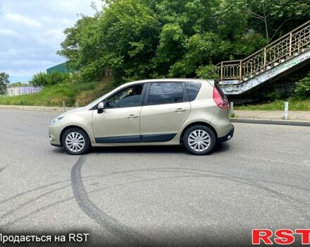 Бежевый Рено Сценик, объемом двигателя 2 л и пробегом 178 тыс. км за 5750 $, фото 10 на Automoto.ua