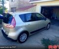 Бежевый Рено Сценик, объемом двигателя 2 л и пробегом 190 тыс. км за 5700 $, фото 2 на Automoto.ua