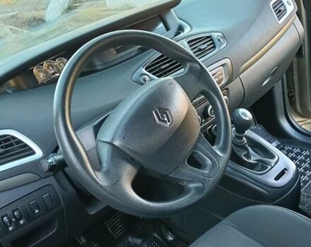 Бежевый Рено Сценик, объемом двигателя 1.6 л и пробегом 197 тыс. км за 6800 $, фото 12 на Automoto.ua