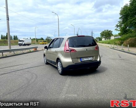 Бежевый Рено Сценик, объемом двигателя 2 л и пробегом 178 тыс. км за 5750 $, фото 8 на Automoto.ua