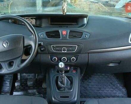 Бежевый Рено Сценик, объемом двигателя 1.6 л и пробегом 197 тыс. км за 6800 $, фото 15 на Automoto.ua