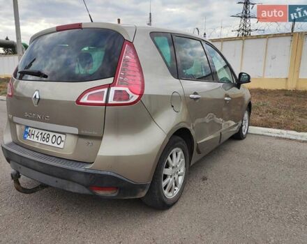 Бежевый Рено Сценик, объемом двигателя 1.89 л и пробегом 250 тыс. км за 6600 $, фото 10 на Automoto.ua