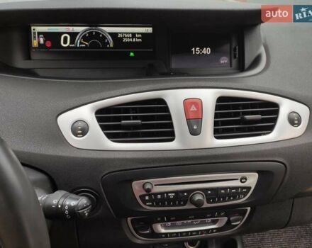 Бежевый Рено Сценик, объемом двигателя 1.89 л и пробегом 250 тыс. км за 6600 $, фото 16 на Automoto.ua