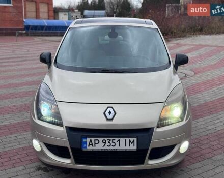 Бежевий Рено Сценік, об'ємом двигуна 1.6 л та пробігом 289 тис. км за 6500 $, фото 1 на Automoto.ua