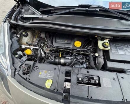 Бежевий Рено Сценік, об'ємом двигуна 1.6 л та пробігом 289 тис. км за 6500 $, фото 15 на Automoto.ua