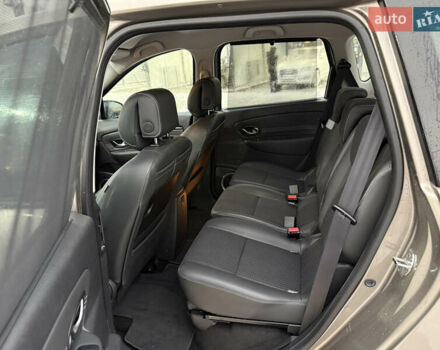 Бежевый Рено Сценик, объемом двигателя 1.5 л и пробегом 153 тыс. км за 7999 $, фото 11 на Automoto.ua