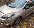 Рено Сценик 2011 в Чернигове на Automoto.ua Бежевый Рено Сценик, объемом двигателя 1.6 л и пробегом 285 тыс. км за 6500 $, фото 1 на Automoto.ua