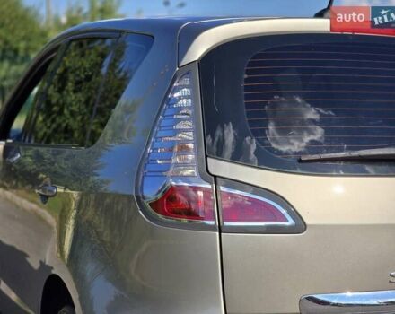 Бежевий Рено Сценік, об'ємом двигуна 1.5 л та пробігом 220 тис. км за 6999 $, фото 10 на Automoto.ua