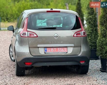 Бежевий Рено Сценік, об'ємом двигуна 1.46 л та пробігом 165 тис. км за 8190 $, фото 33 на Automoto.ua