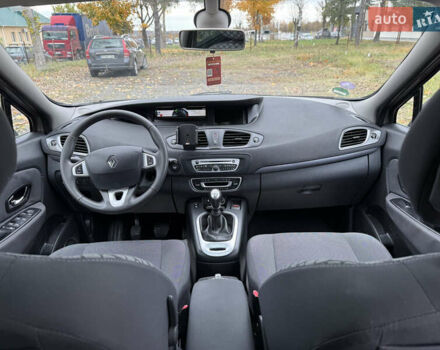 Рено Сценик 2012 в Луцке на Automoto.ua Бежевый Рено Сценик, объемом двигателя 1.6 л и пробегом 177 тыс. км за 7200 $, фото 4 на Automoto.ua