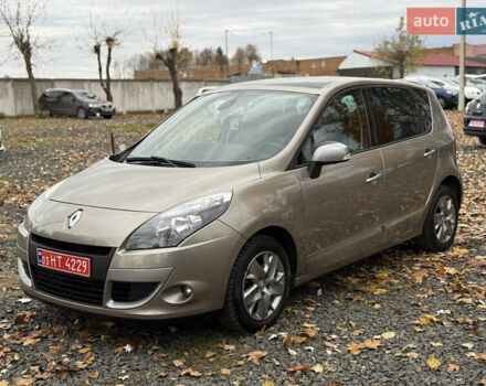 Рено Сценик 2012 в Луцке на Automoto.ua Бежевый Рено Сценик, объемом двигателя 1.6 л и пробегом 177 тыс. км за 7200 $, фото 10 на Automoto.ua