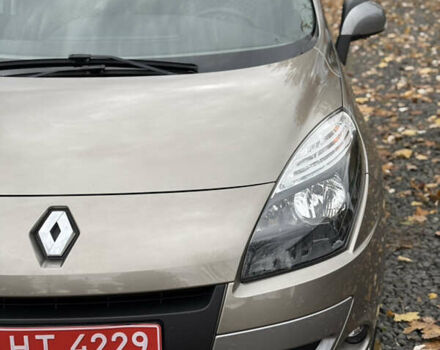 Рено Сценик 2012 в Луцке на Automoto.ua Бежевый Рено Сценик, объемом двигателя 1.6 л и пробегом 177 тыс. км за 7200 $, фото 12 на Automoto.ua