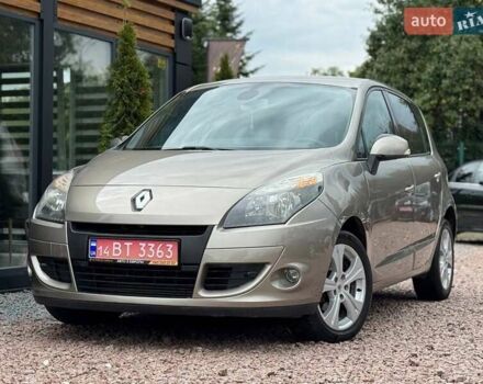 Бежевий Рено Сценік, об'ємом двигуна 1.46 л та пробігом 165 тис. км за 8190 $, фото 13 на Automoto.ua